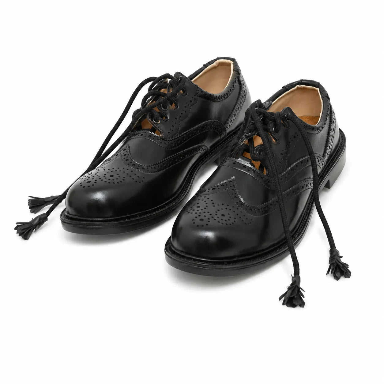 Premium Scottish ghillie brogues front view – traditional Highland dress shoes with classic brogue detailing by Glenor Heritage
